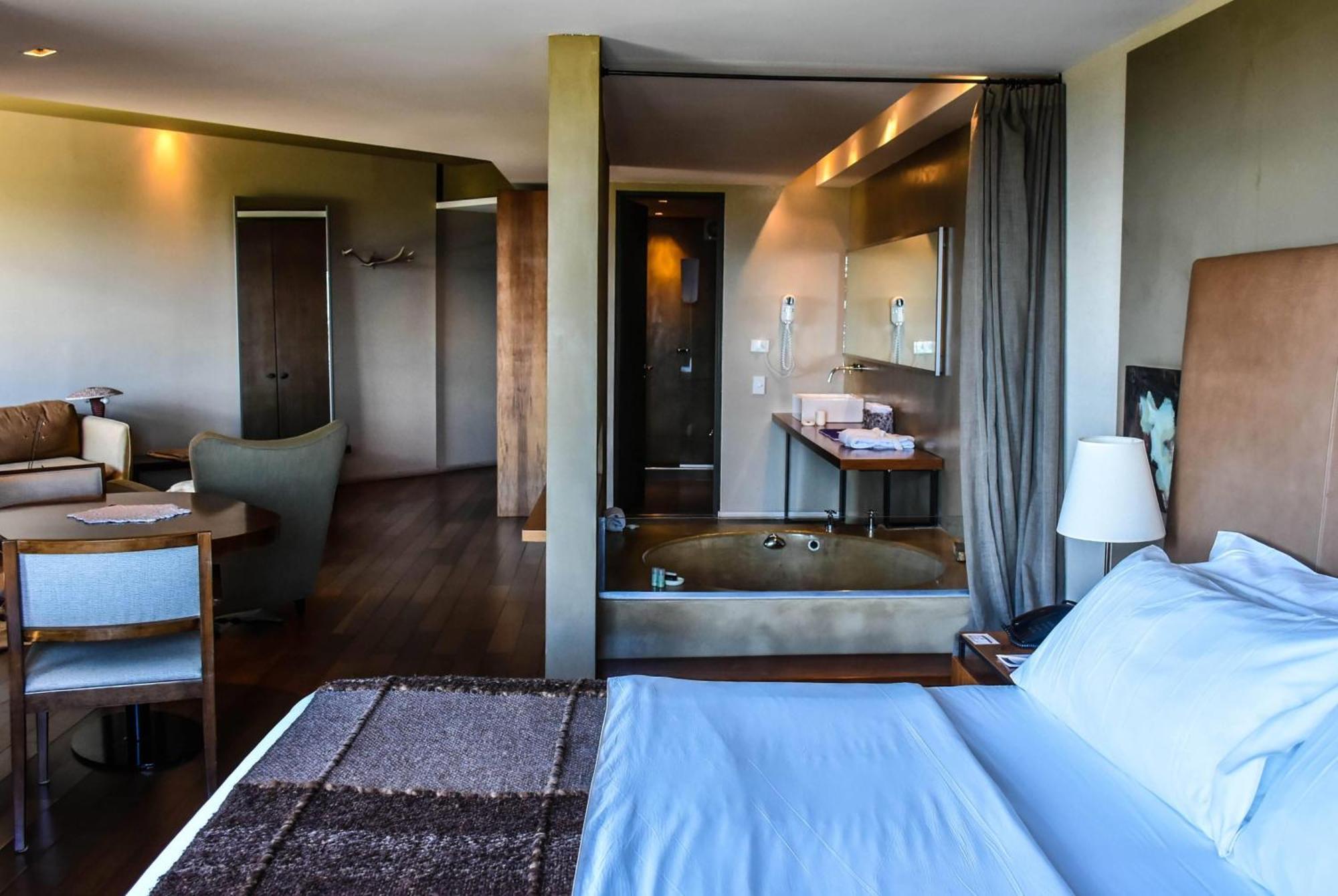 Twin Room with Lake View